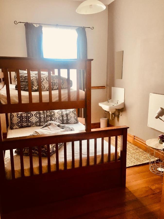 Harbourview Hotel Raglan Extérieur photo